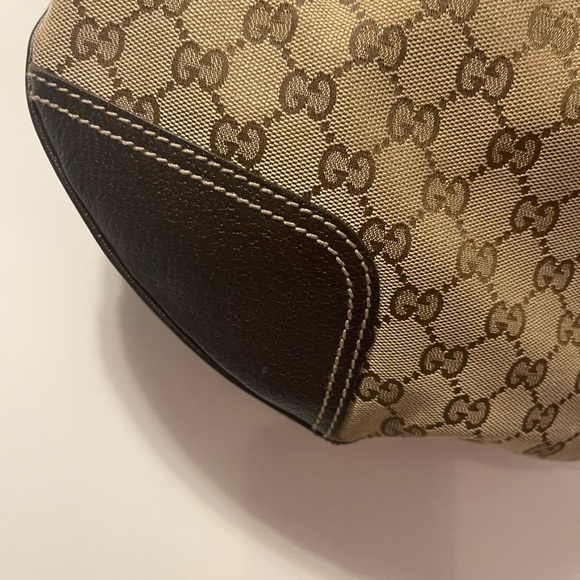Gucci Hobo Bag. Medium Sized. - Picture 5 of 13